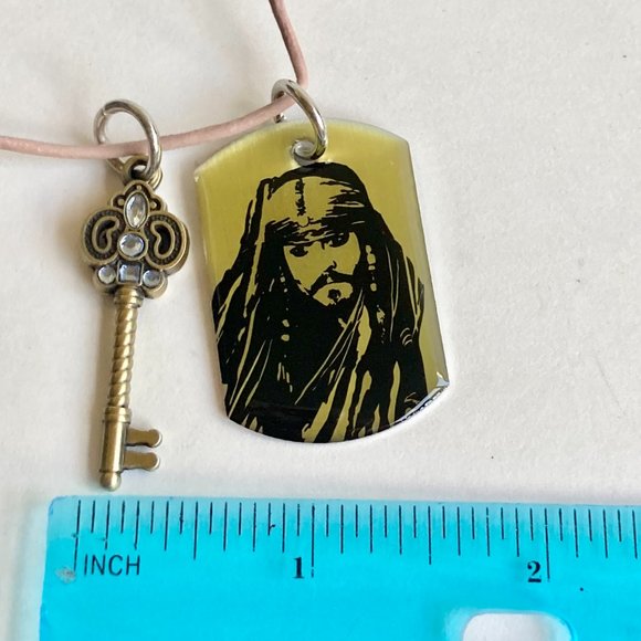 Vintage Disney Pirates of the Caribbean Necklace Charm Skull Crossbones 23" - Picture 9 of 10